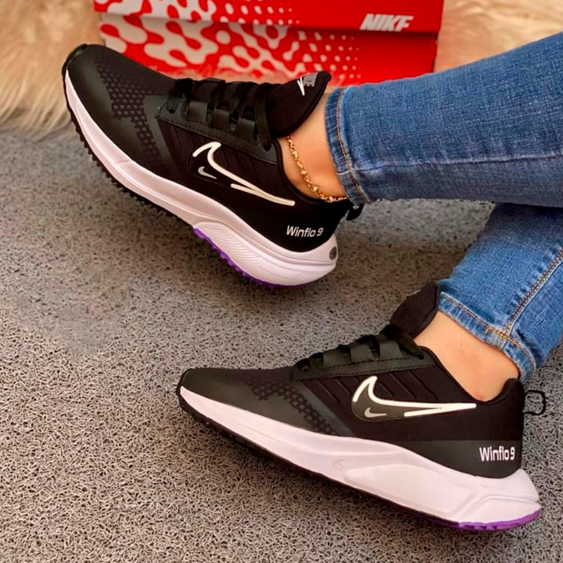 Nike Winflo 9 Negro Violeta Dama